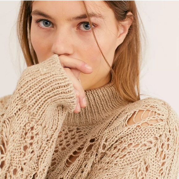 NWT Free People FP Beach Baja Sur Pullover Knit Wrap Tan Sweater Size Medium - Picture 3 of 5